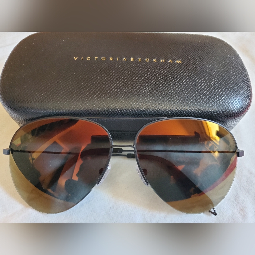 Victoria Beckham Sunglass